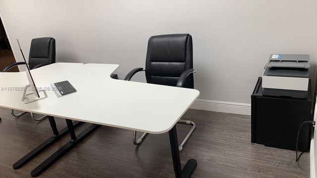 6030 NW 99th Ave 401, Doral, FL 33178