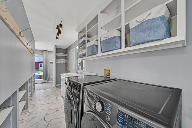 2283 FRANKLIN ST, Rocky Mount, VA 24151