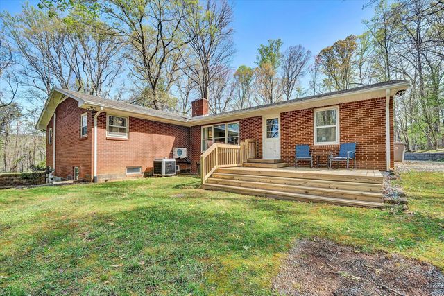 2283 FRANKLIN ST, Rocky Mount, VA 24151