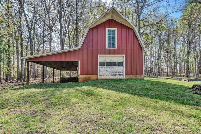 2283 FRANKLIN ST, Rocky Mount, VA 24151