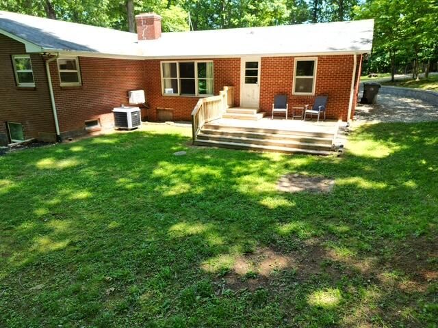 2283 FRANKLIN ST, Rocky Mount, VA 24151
