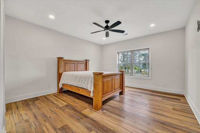 17 Alpine DR, Union Hall, VA 24176