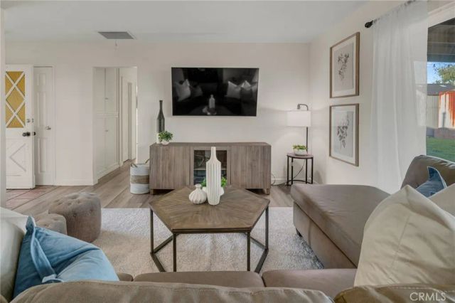 7800 La Corona, Buena Park, CA 90620