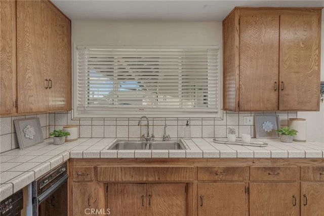 7800 La Corona, Buena Park, CA 90620