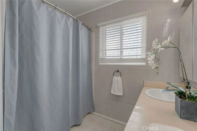 7800 La Corona, Buena Park, CA 90620