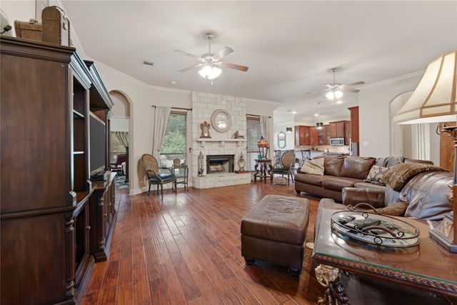 4425 Don Drive, Mansfield, TX 76063