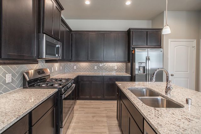 28104 Rocky Heights Drive, Spring, TX 77386