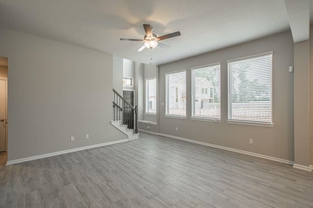 28104 Rocky Heights Drive, Spring, TX 77386