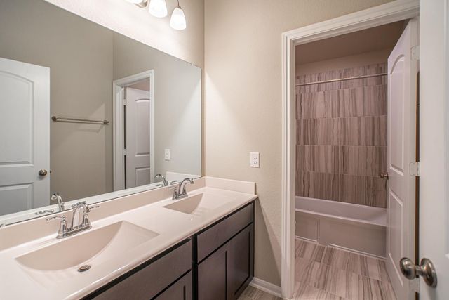 28104 Rocky Heights Drive, Spring, TX 77386