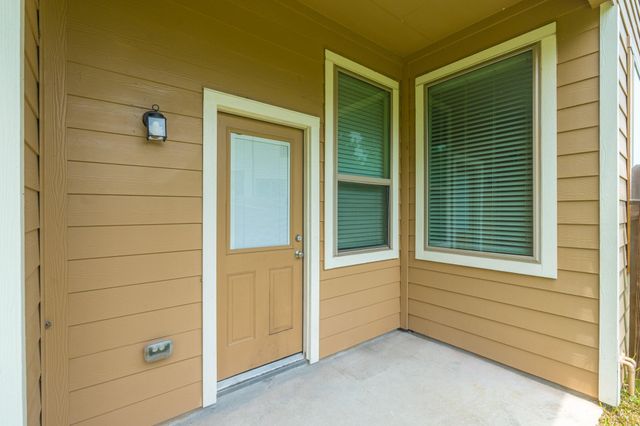28104 Rocky Heights Drive, Spring, TX 77386