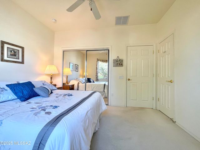 9524 N Twinkling Shadows Way, Tucson, AZ 85743