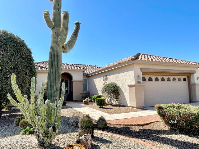 9524 N Twinkling Shadows Way, Tucson, AZ 85743