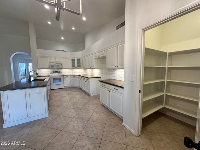 3618 E GOLDFINCH GATE Lane, Phoenix, AZ 85044