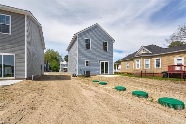 408 St James AVE, Suffolk, VA 23434