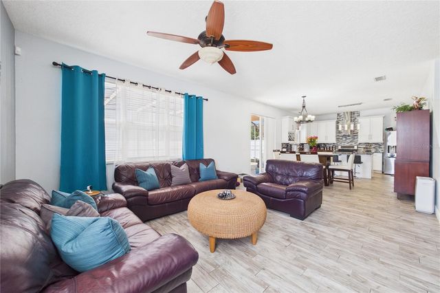 11932 OLD GLORY DRIVE, Orlando, FL 32837