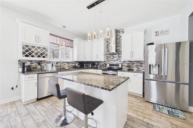 11932 OLD GLORY DRIVE, Orlando, FL 32837