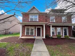 2116 Cason Ln, Murfreesboro, TN 37128