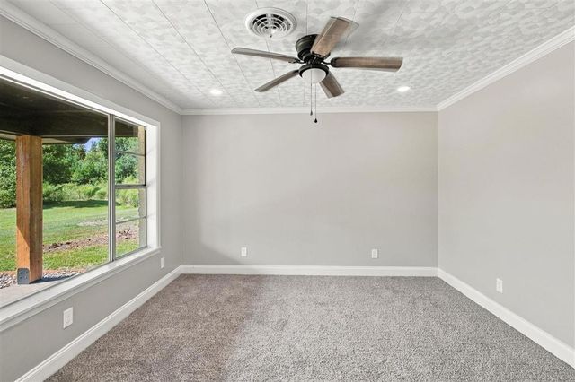 1156 Sistrunk Road, Lake Charles, LA 70611