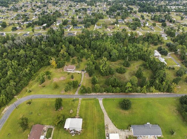 1156 Sistrunk Road, Lake Charles, LA 70611