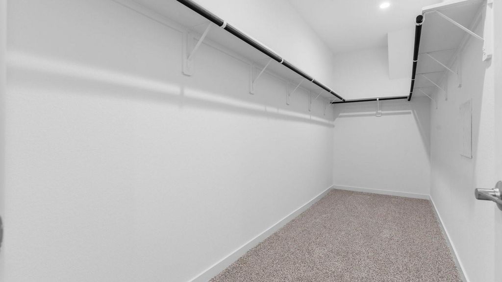 Image 18 of property listing at 31315 Mila Cove Court, Fulshear, TX 77441