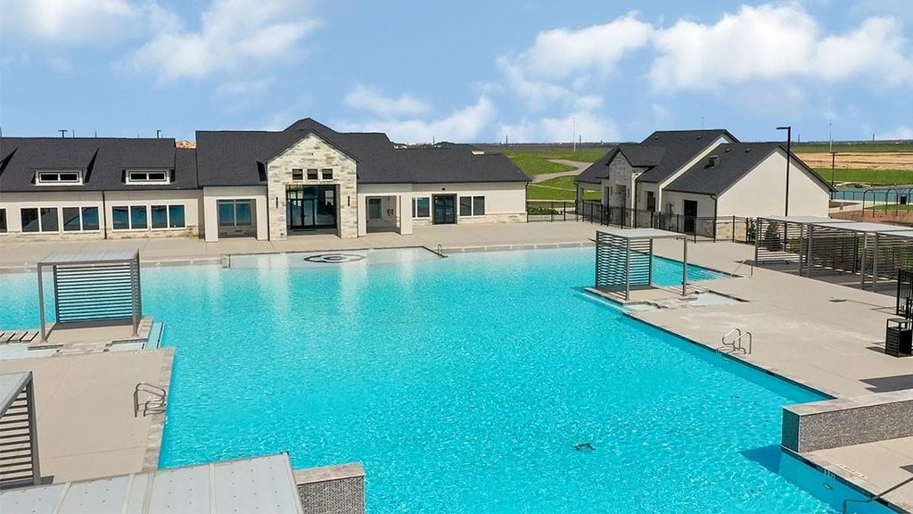 Image 34 of property listing at 31315 Mila Cove Court, Fulshear, TX 77441