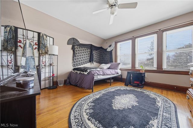 154 Crescent Drive, Akron, OH 44301