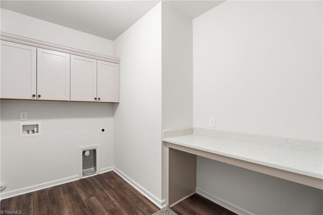 111 Candle Light Court, Advance, NC 27006