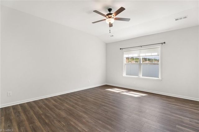 111 Candle Light Court, Advance, NC 27006