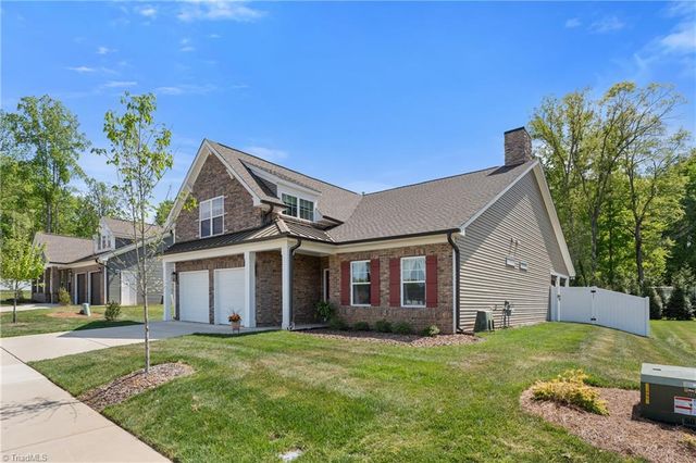 111 Candle Light Court, Advance, NC 27006