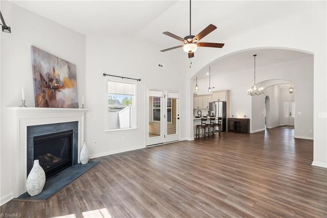 111 Candle Light Court, Advance, NC 27006