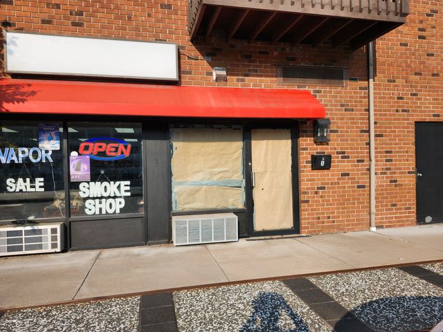 60 Main Street 9, Windsor Locks, CT 06096