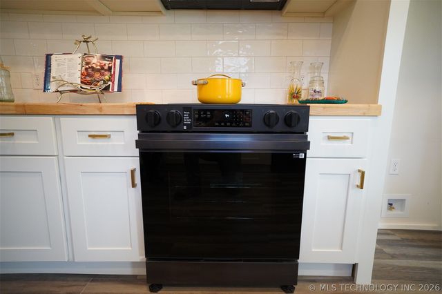 5302 S Saint Louis Avenue, Tulsa, OK 74105