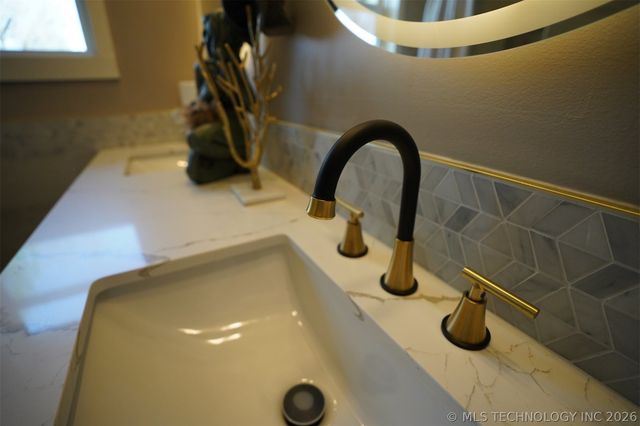 5302 S Saint Louis Avenue, Tulsa, OK 74105