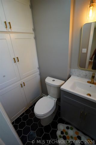 5302 S Saint Louis Avenue, Tulsa, OK 74105