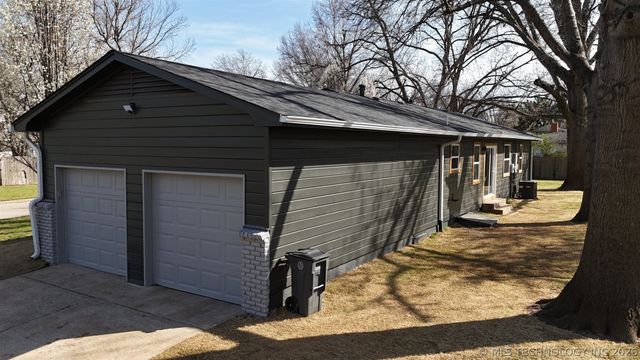 5302 S Saint Louis Avenue, Tulsa, OK 74105