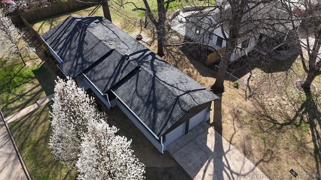 5302 S Saint Louis Avenue, Tulsa, OK 74105