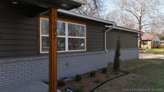 5302 S Saint Louis Avenue, Tulsa, OK 74105