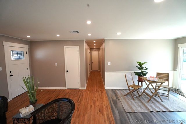 5302 S Saint Louis Avenue, Tulsa, OK 74105