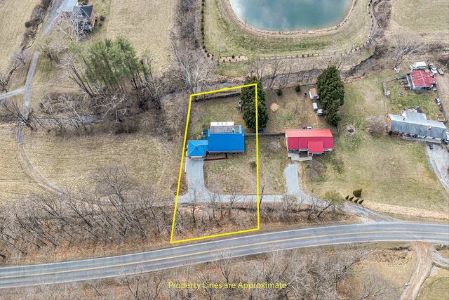 3305 Naff RD, Boones Mill, VA 24065