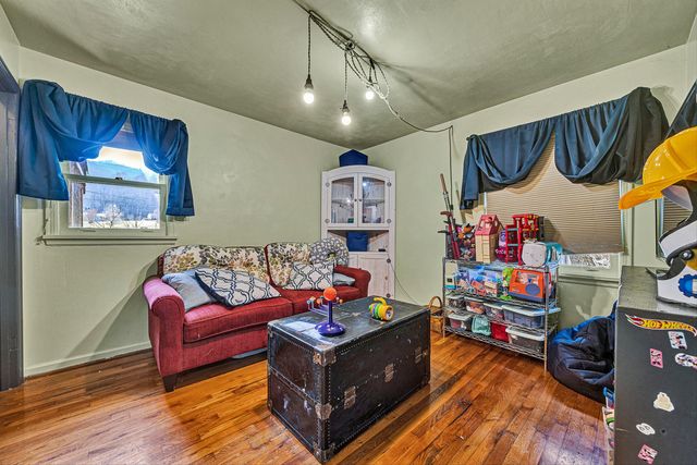 3305 Naff RD, Boones Mill, VA 24065