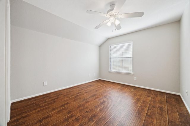 6 Douvaine Court, The Woodlands, TX 77382