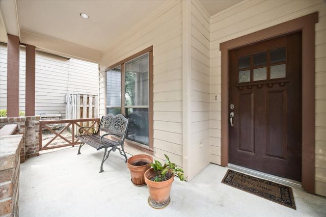 6 Douvaine Court, The Woodlands, TX 77382