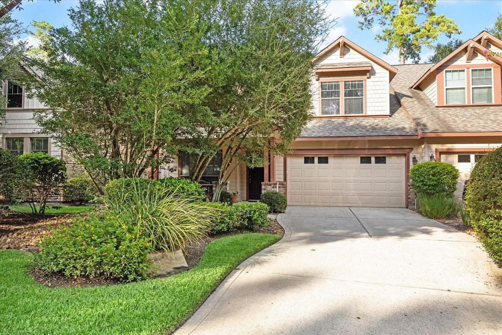 6 Douvaine Court, The Woodlands, TX 77382