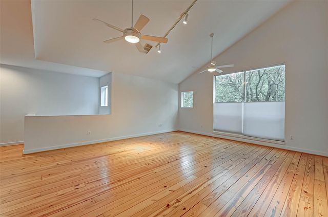 2724 La Branch Street, Houston, TX 77004