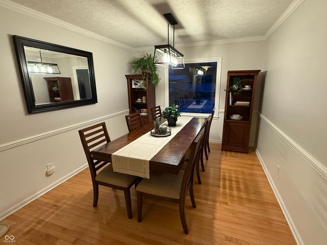 1450 Sheffield Drive, Avon, IN 46123