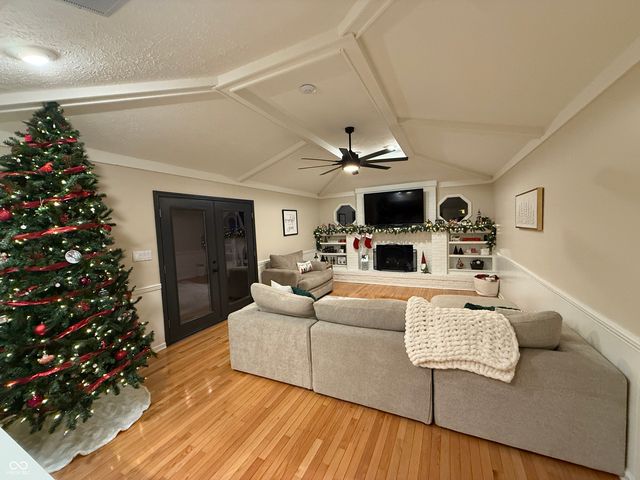 1450 Sheffield Drive, Avon, IN 46123