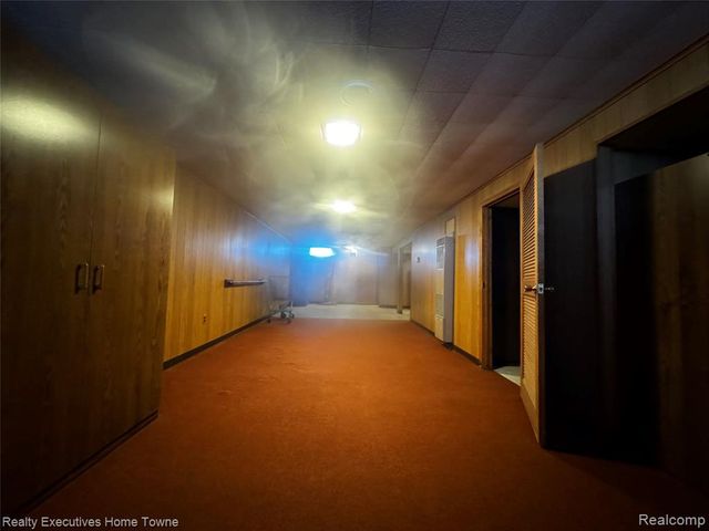 23204 Blackett Avenue, Warren, MI 48089