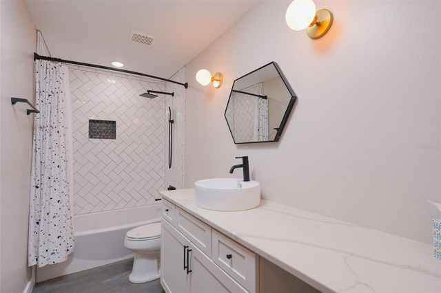 5328 ALCOM DRIVE, Orlando, FL 32812