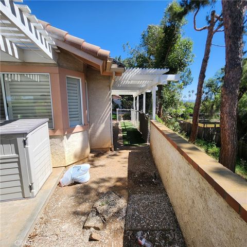 2011 Rachelle, Escondido, CA 92025