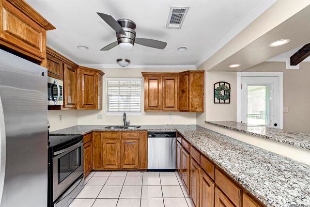 10926 Toledo Bend Ave, Baton Rouge, LA 70814